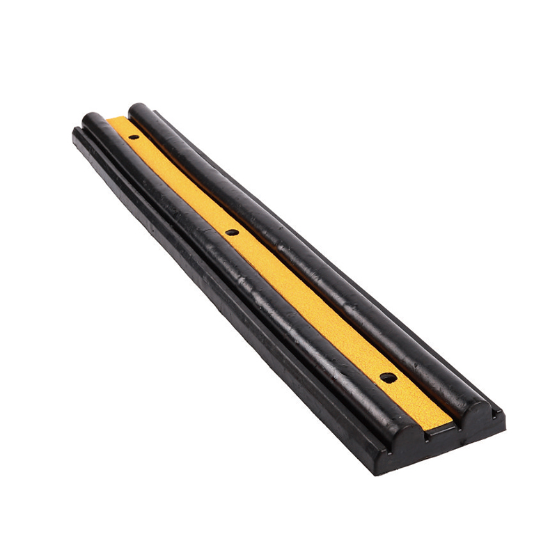 PS041 Gumeni kutni štitnici PS041 Gumeni kutni štitnici